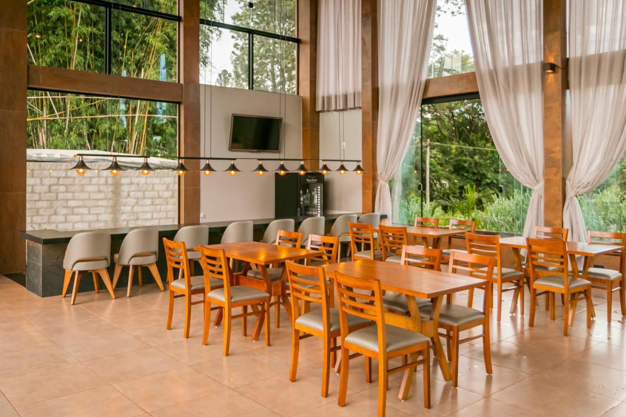 Pousada E Restaurante Terra Rossa São José do Rio Pardo Eksteriør bilde